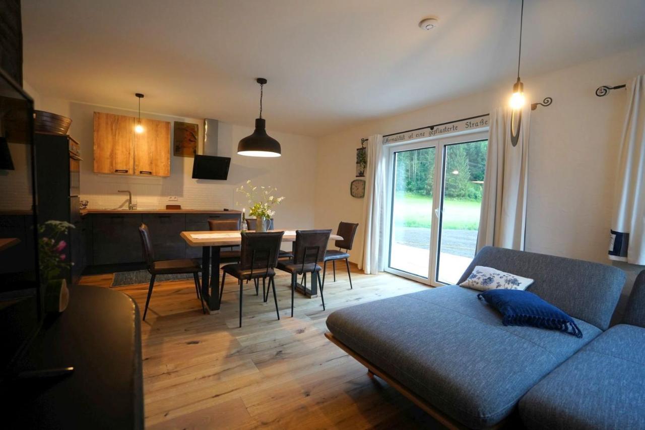 Chalet - Apartment - Mit Liebe Dekoriert Oblarn Zewnętrze zdjęcie